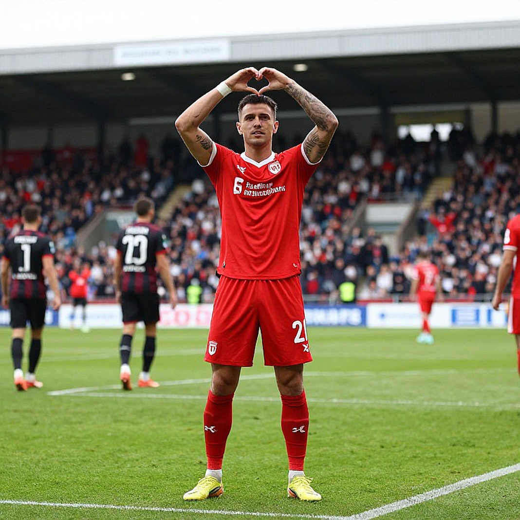 Van de Ven's five-year contract and Liverpool's Van Dijk succession problem Van de Ven's five-year contract and Liverpool's Van Dijk succession problem