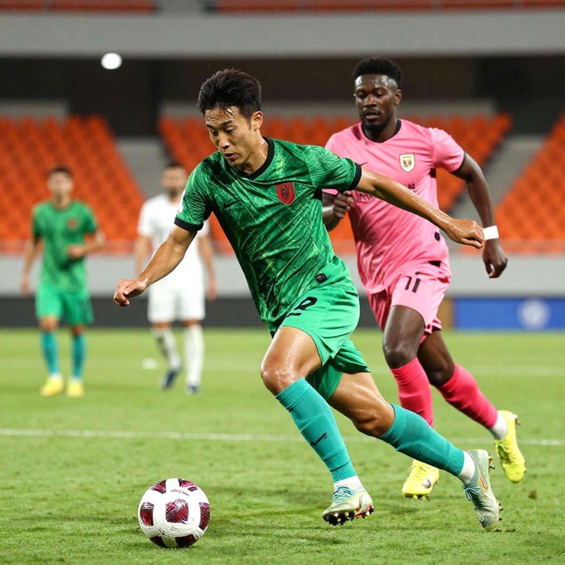 Bốn phút ở Trabzon: Cú hat-trick của Salah và khoảng trống mà hàng thủ Galatasaray không lấp nổi Bốn phút ở Trabzon: Cú hat-trick của Salah và khoảng trống mà hàng thủ Galatasaray không lấp nổi