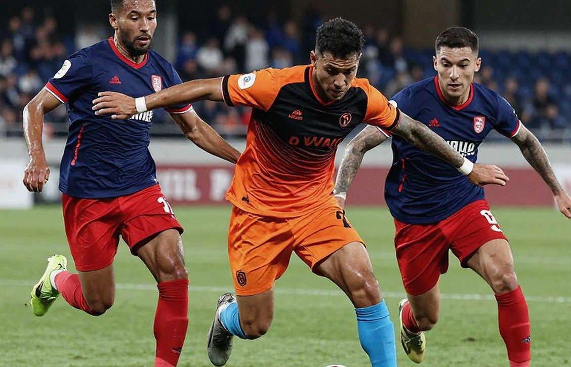 Bốn phút ở Trabzon: Cú hat-trick của Salah và khoảng trống mà hàng thủ Galatasaray không lấp nổi Bốn phút ở Trabzon: Cú hat-trick của Salah và khoảng trống mà hàng thủ Galatasaray không lấp nổi