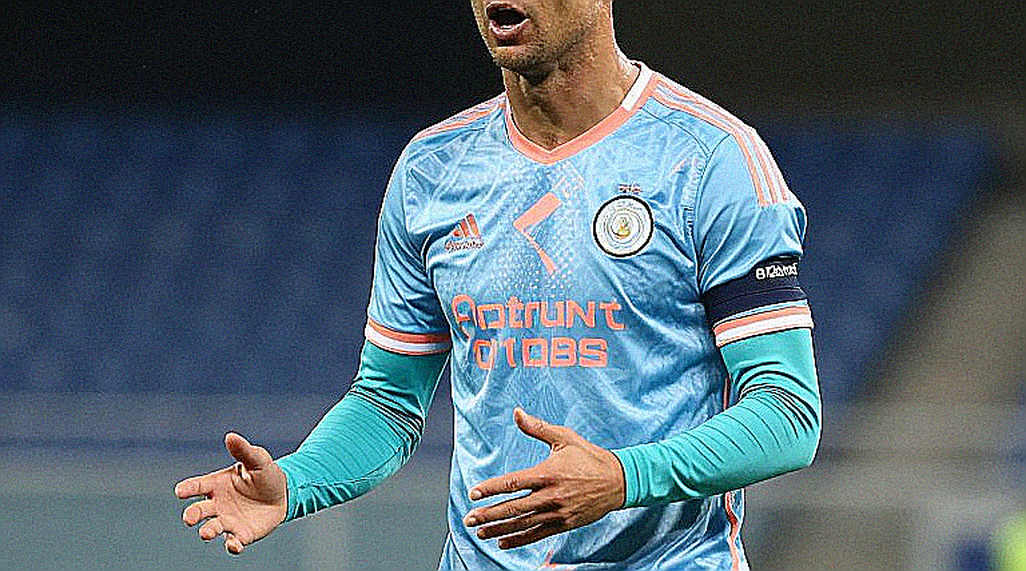Data Classification Gaps: When Music News Slips into the Football Section Data Classification Gaps: When Music News Slips into the Football Section
