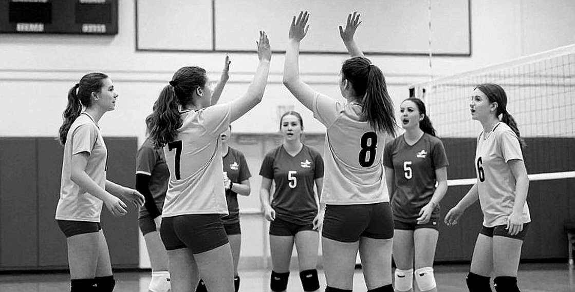Nebraska 19-0 ngồi số một, nhưng bảng Top 16 của NCAA được viết bằng lịch thi đấu
