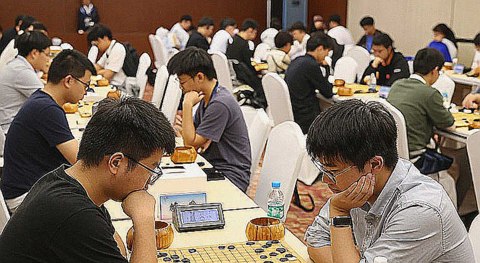 Năm 2026 trên bàn cờ: Liên Xô tan rã, châu Á lên ngôi, Việt Nam thiếu biên bản