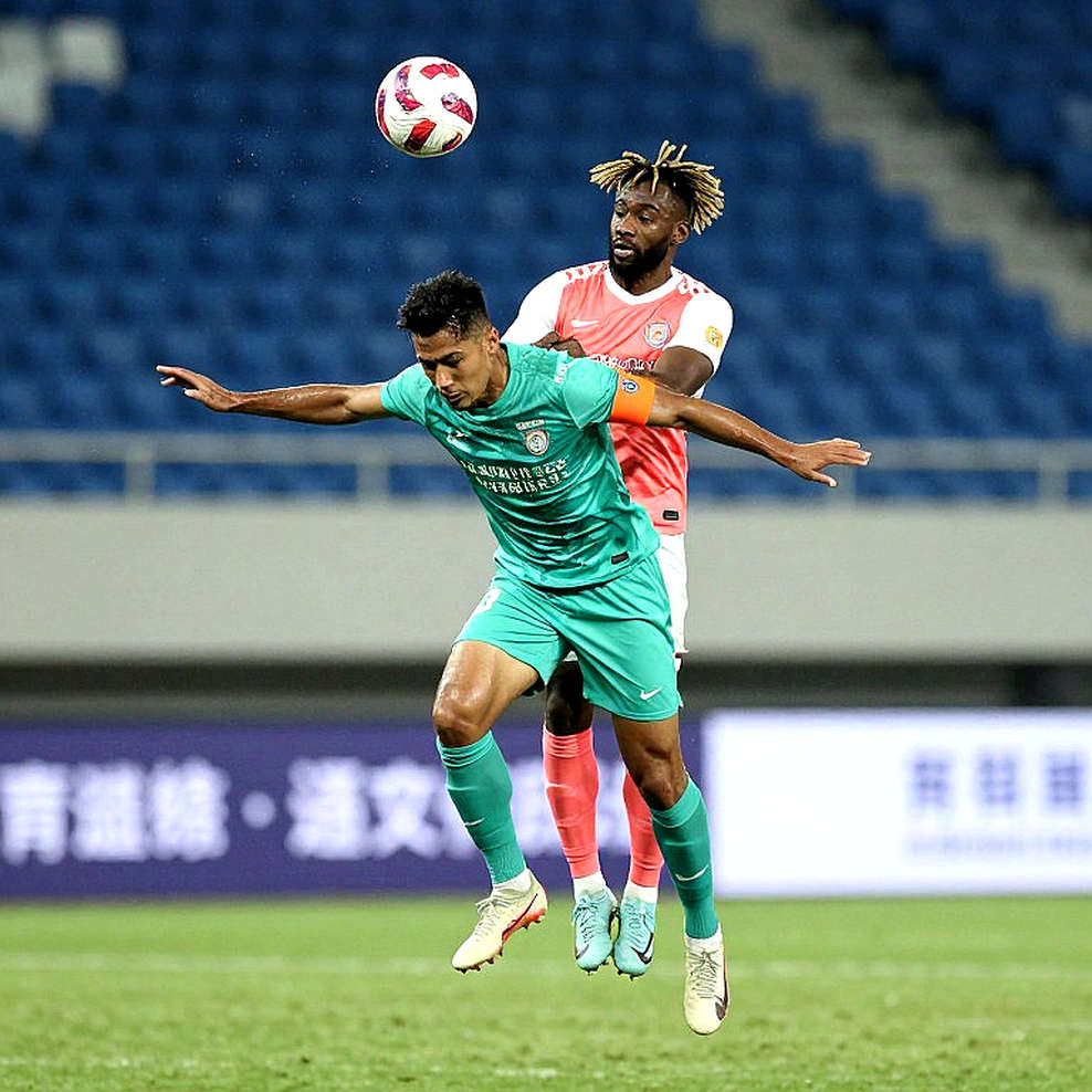 Thailand Lose Their Spine Before Facing Vietnam: Khemdee, Chanathip and Soonsup-Bell All Flagged at Once Thailand Lose Their Spine Before Facing Vietnam: Khemdee, Chanathip and Soonsup-Bell All Flagged at Once