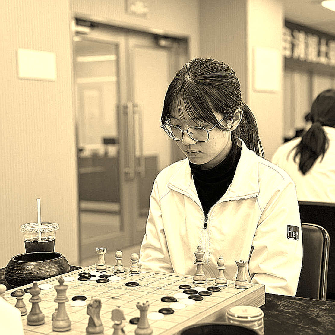 Ván cờ ngắn ở UzChess Cup: khi sự thiếu lý thuyết trở thành vũ khí