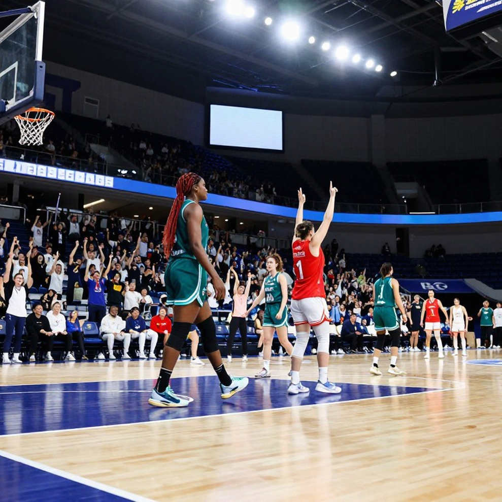 Trần cứng của NBA: Khi vành đai thứ hai biến siêu đội hình thành một cái bẫy cấu trúc Trần cứng của NBA: Khi vành đai thứ hai biến siêu đội hình thành một cái bẫy cấu trúc