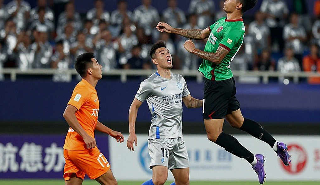 Chiếc áo chia tay của Messi: Cỗ máy thương mại và khoảng trống sau ngày 6 tháng 10 Chiếc áo chia tay của Messi: Cỗ máy thương mại và khoảng trống sau ngày 6 tháng 10